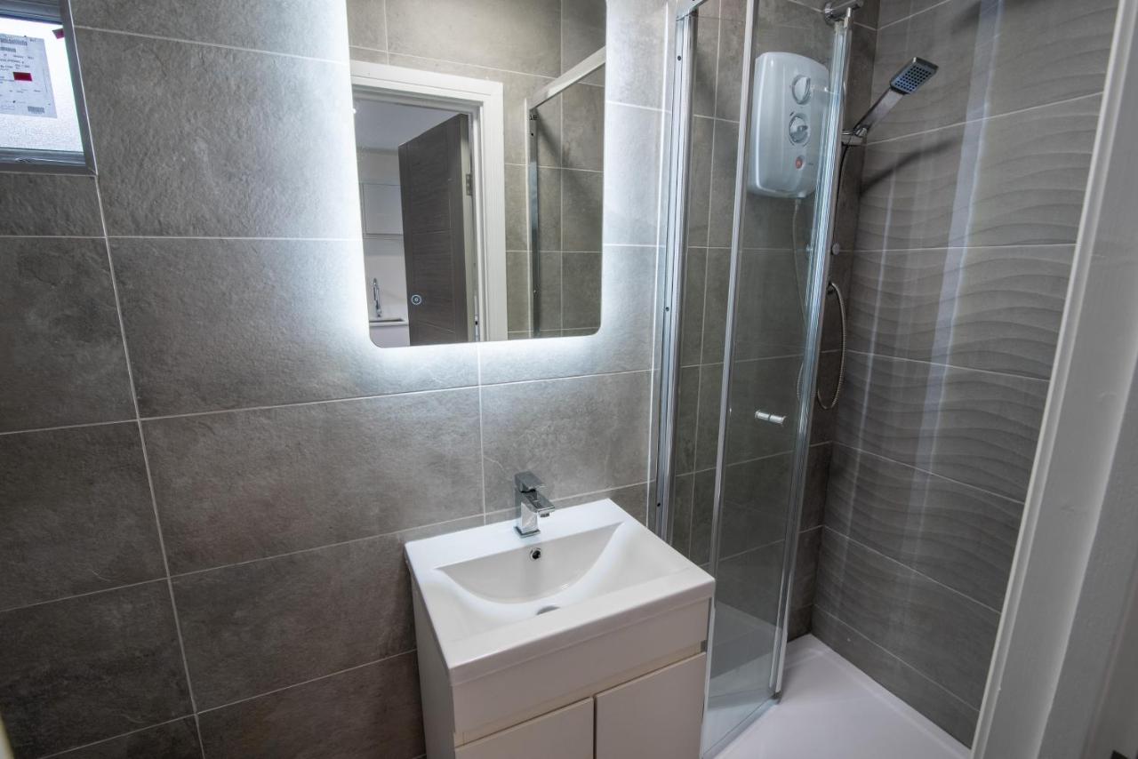 Cardiff Luxe Living Apartments Esterno foto